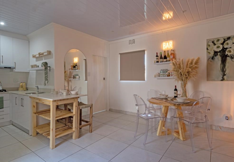 To Let 0 Bedroom Property for Rent in Green Point Western Cape